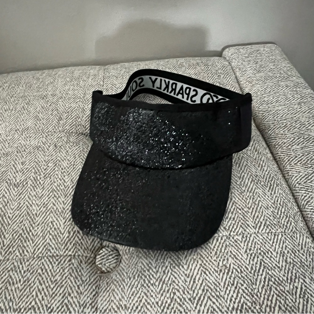 Black glitter ✨ Sunvisor